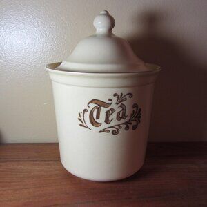 Pfaltzgraff village vintage stoneware canister tea 509 1 1/2 quart (w3431)